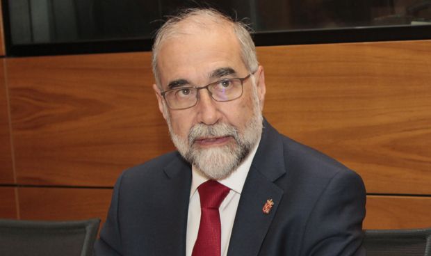 Navarra regula la reubicación de sanitarios y evita el recorte salarial