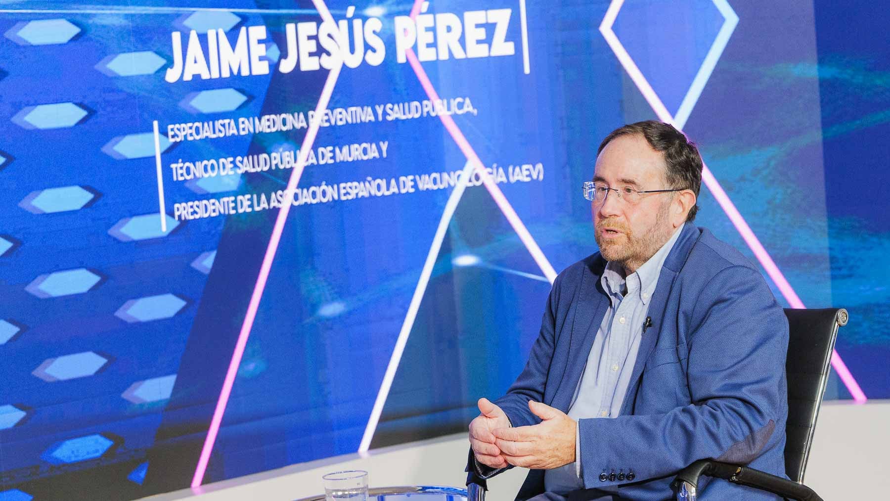 "Necesitamos elevar la cobertura vacunal de la gripe al 60% en niños"