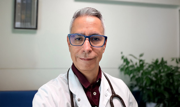 Arturo Humberto Huerta, miembro del Área de Enfermedades Pulmonares Obstructivas Crónicas y EPOC de Separ  habla de una posible renovación de la guía de inhaladores de Sanidad