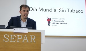 Carlos Rábade apuesta por implantar en España las restricciones francesas contra el tabaco