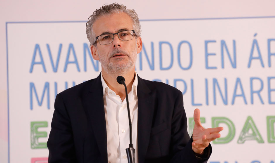 Neumólogo en Vigo, Alberto Fernández Villar, Hospital Álvaro Cunqueiro.