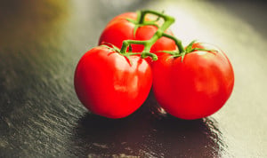 Ni crudo ni en ensalada: así debes comer tomate para cuidar tu corazón
