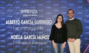 Noelia García Muñoz, número 1 del examen MIR 2024 y Alberto García Guerrero, director de Curso MIR Asturias acuden a una entrevista en Redacción Médica.