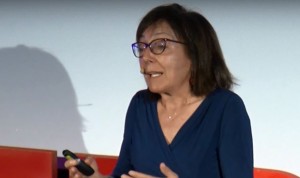 Nombran catedrática a Aurora Astudillo, directora del Instituto Oncológico