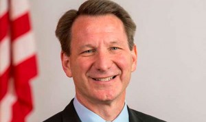 Norman Sharpless asume la dirección de la FDA tras la marcha de Gottlieb