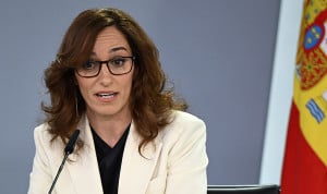  Mónica García, ministra de Sanidad, aporta recomendaciones para mejorar la atención a "largos" pacientes oncológicos.