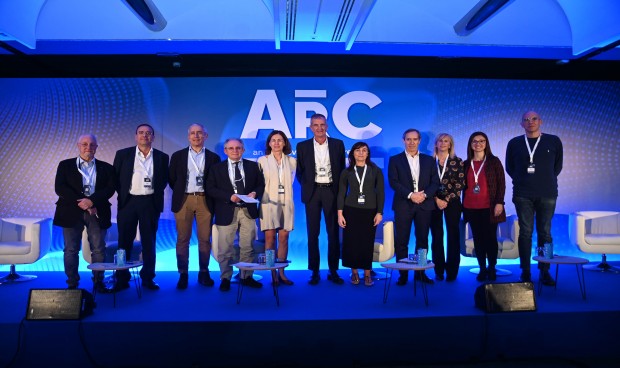 Médicos participantes en el encuentro científico Annual Review of Congresses en Diabetes