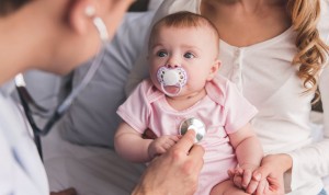 Los bebés de menos de seis meses comenzarán a ser vacunados contra el VRS. 