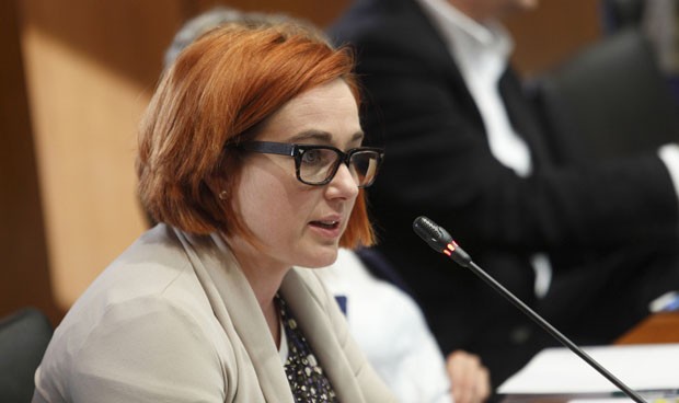 "Hay muchos incentivos para el médico pero si es con dinero, mejor"