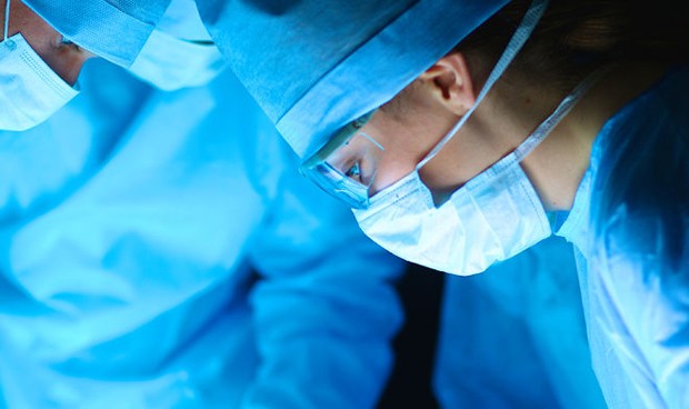 Operado con éxito un feto de 24 semanas con un tumor en el corazón