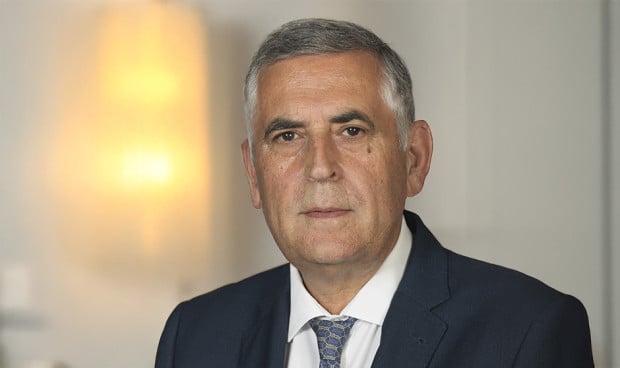 José Antonio Oteo, viceconsejero de Salud y Políticas Sociosanitarias de La Rioja, sobre el grado de Medicina