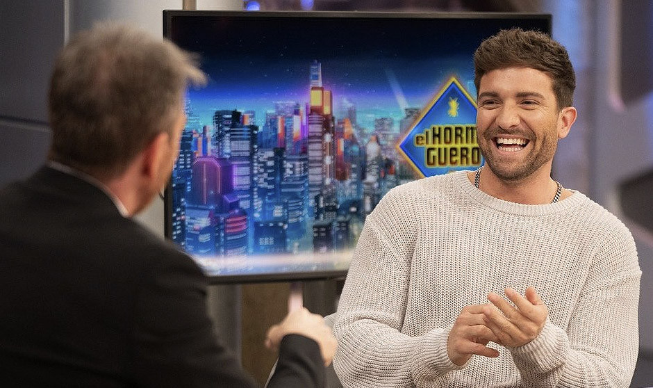 Pablo Alborán: "Los sanitarios son responsables de que tu vida siga bien"