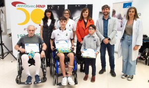 Participantes del concurso de relatos del Hospital Nacional de Parapléjicos. 