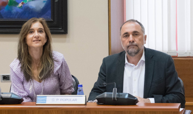 PP y PSOE piden un sistema coordinado de matrícula para acceder a Medicina