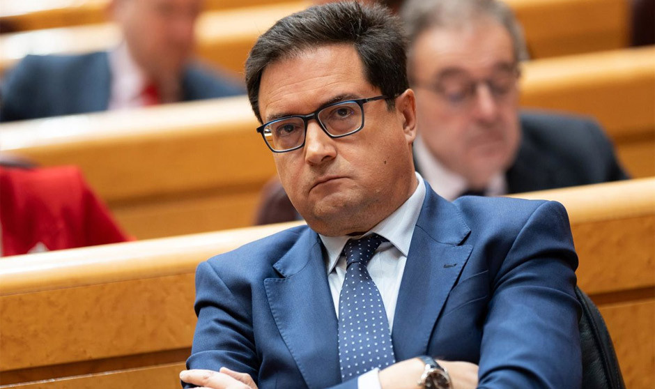 El ministro de Función Pública, Óscar López, que reabrirá la mesa para negociar un pacto salarial para la sanidad pública