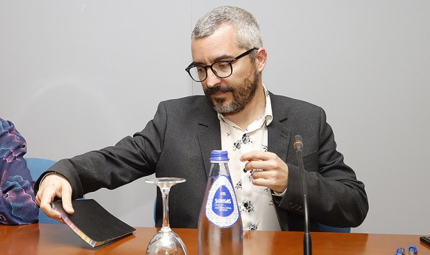  Javier Padilla, secretario de Estado de Sanidad, protagoniza una Comisión de Sanidad con foco en tabaco y pandemias.