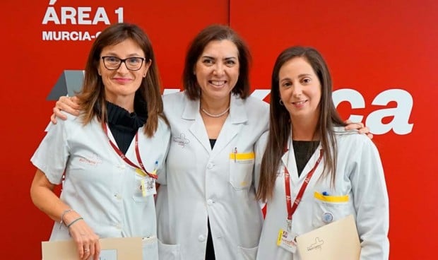 Pediatría del Hospital Virgen de la Arrixaca, pediatra Juliana Ballesta y Ana Isabel Menasalvas