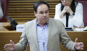 El primer curso de Medicina será gratis con Pérez Llorca como president