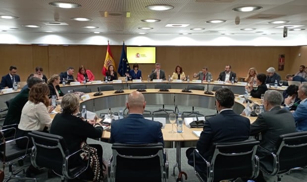 Reunión de la mesa de la Alianza Salud de Vanguardia donde se debate la nueva partida del Perte. 