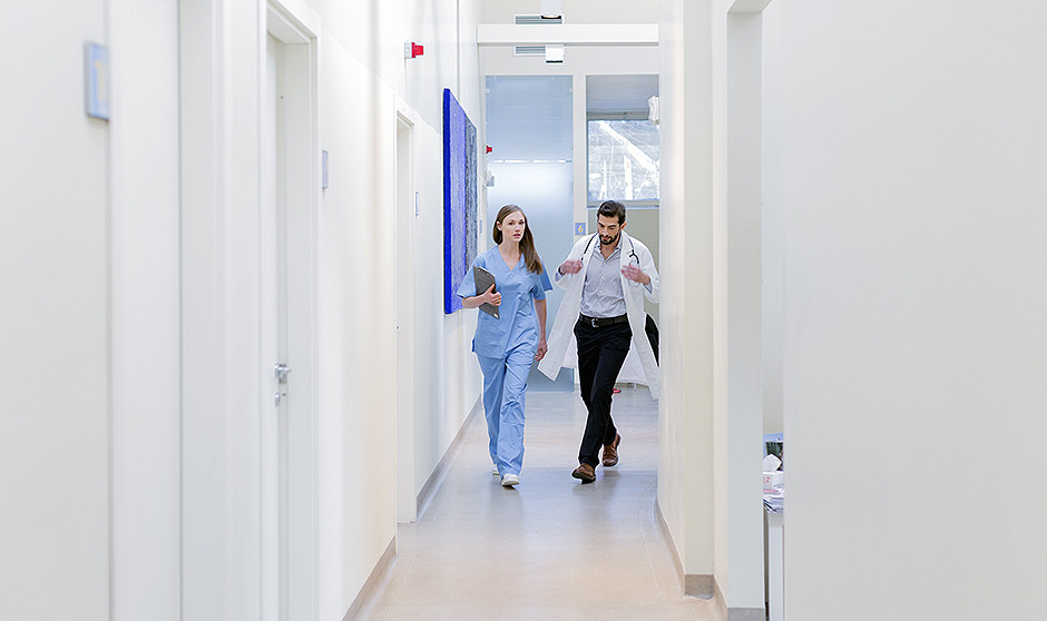 Los médicos, como cualquier persona, también tienen pesadillas. El problema es cuando también son relacionadas con la sanidad.