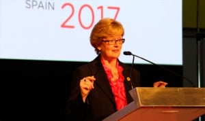 Petición para que la carrera 'acompañe' a las enfermeras por todo el mundo