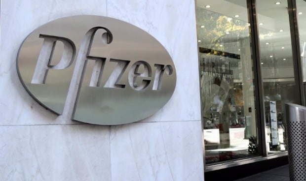 Pfizer niega presiones al Gobierno para la tercera dosis: "Es eficaz"