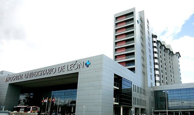 Pilar González, cesada como subdirectora médica del Hospital de León