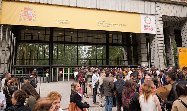 Cirugía plástica se agota y Oral pasa de la mitad de adjudicaciones MIR