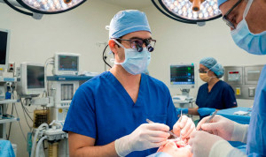 Plazas MIR 2026 de Cirugía Plástica, la 'otra' especialidad más deseada