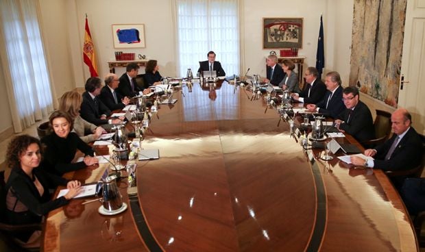 Pliegos de la central de compras de vacunas de gripe: bajan precio y dosis