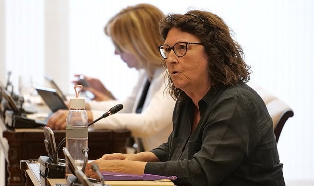 Rosa Medel, portavoz de Unidas Podemos en la Comisión de Sanidad del Congreso, valora el MIR de 8 años. 