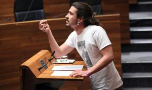 Podemos se querella por las listas de espera del HUCA