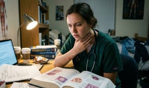 Por qué los alumnos de Medicina creen estar enfermos: no es solo estrés