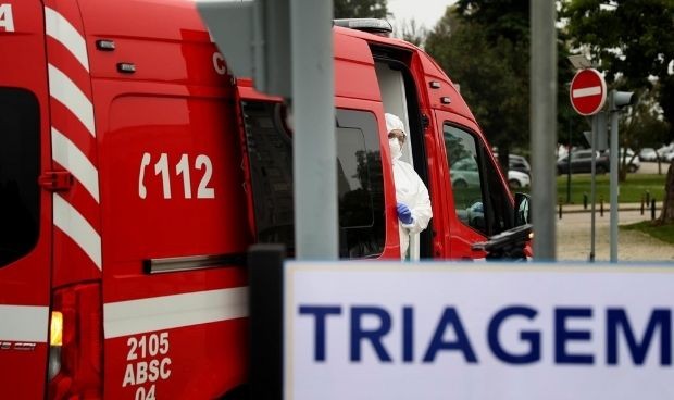  Portugal, al borde del colapso: registra más de 900 casos covid en las UCI