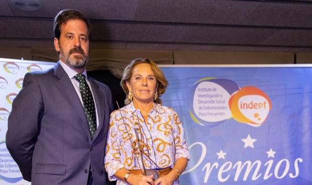 Premian a Pilar Serrano, de Quirónsalud, por su labor gestora