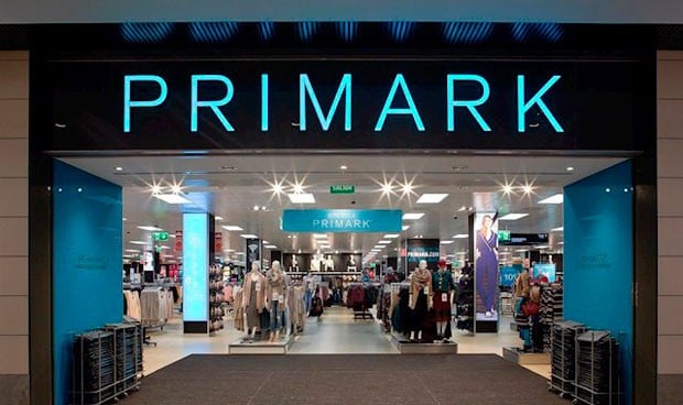 Primark comunica a Sanidad que retira todos los lotes de dos cosméticos 