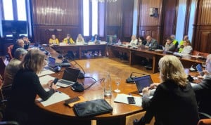 El Parlament de Catalunya aprueba el primer paso para la equiparación de las condiciones laborales y salariales del sistema público de salud