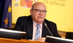  José Manuel Pingarrón, secretario general de Universidades, aprueba los nuevos másteres oficiales sanitarios.