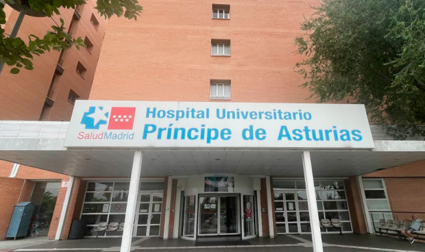Puerta de entrada a un hospital de la Comunidad de Madrid