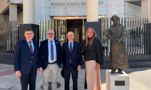 PSN se reúne con los principales colegios sanitarios de Badajoz