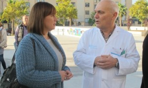 Que el profesor haga de médico hasta que lleguen los servicios sanitarios