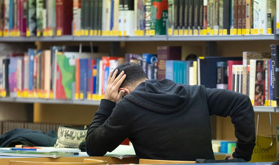 Que la PAU 2025 no te deje sin estudiar Medicina: 5 vías para 'esquivarla'