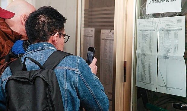 Quejas y cobros repetidos en el primer día de registro al examen MIR 