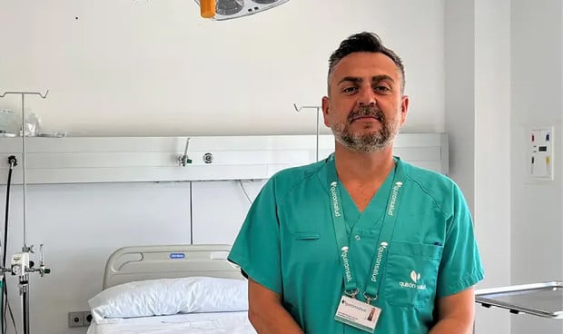  Antonio Rivera, coordinador del Servicio de Matronas del Hospital Quirónsalud Córdoba. Quirónsalud Córdoba resalta los beneficios de la lactancia en cuanto a anticuerpos protectores 