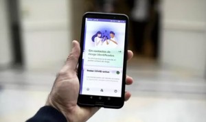 Radar Covid detecta más del doble de contactos positivos que un rastreador