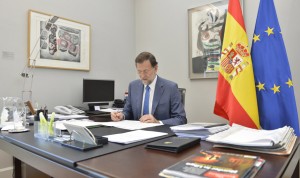 Rajoy gastó un 3,8% más en sueldos del SNS en su último año en Moncloa