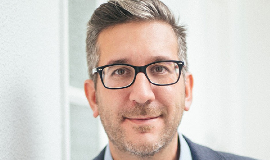 Ramos-Clemente renueva como jefe de Interna en el Infanta Elena de Huelva