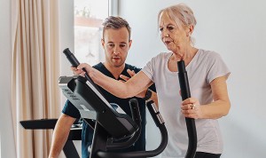 Receta médica y gimnasios públicos sin sanitarios para prescribir deporte