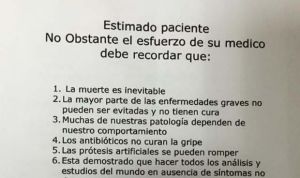 Recordatorio a todos los pacientes: "Su médico es un ser humano, no Dios"