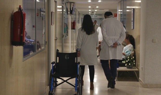 Reino Unido intenta retener a las enfermeras españolas ante un Brexit duro